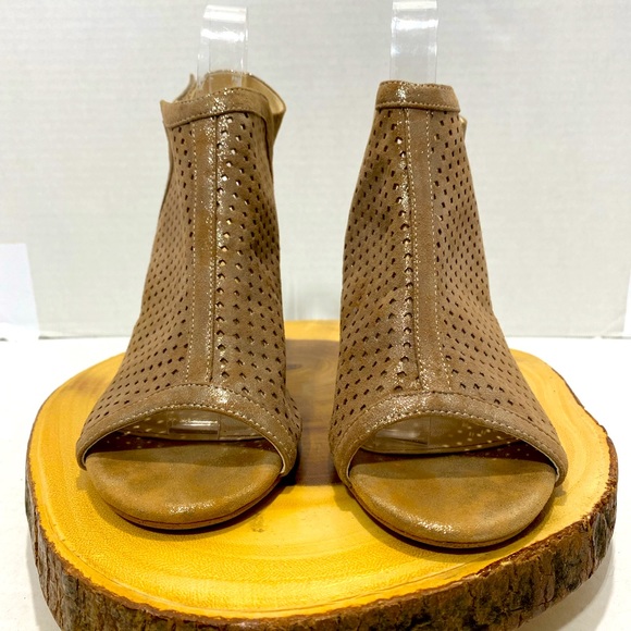 Isola || Woman Metallic Foil Suede sandals size 9 - Picture 6 of 12